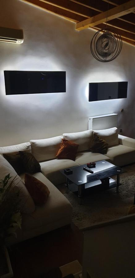 Privilege Suites Nea Kallikrateia ภายนอก รูปภาพ