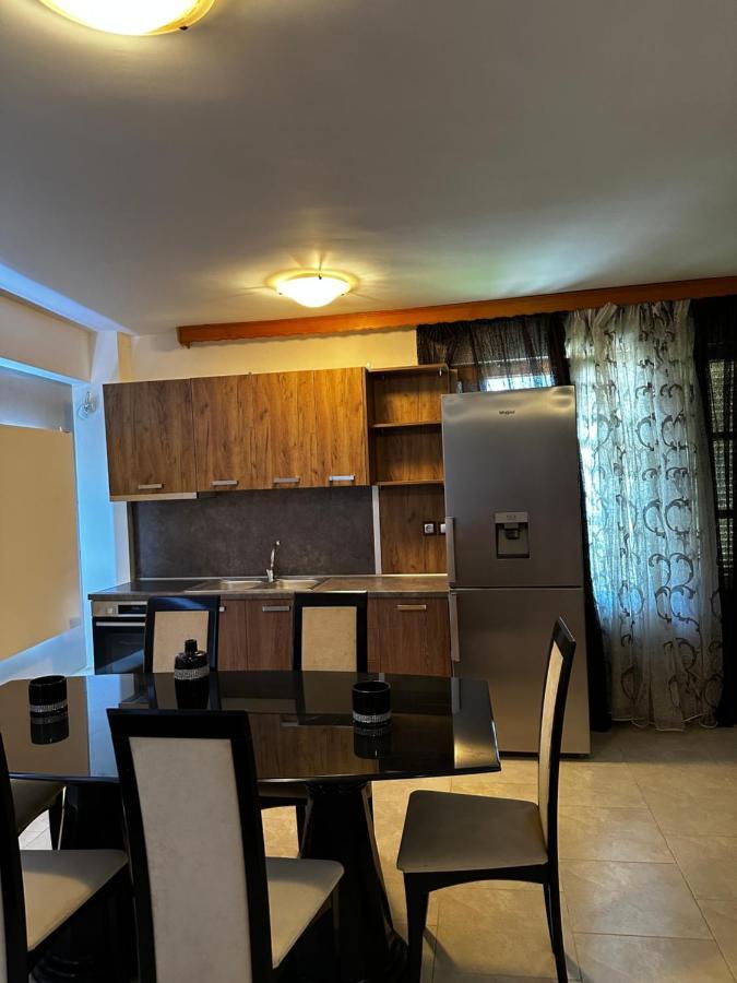 Privilege Suites Nea Kallikrateia ภายนอก รูปภาพ