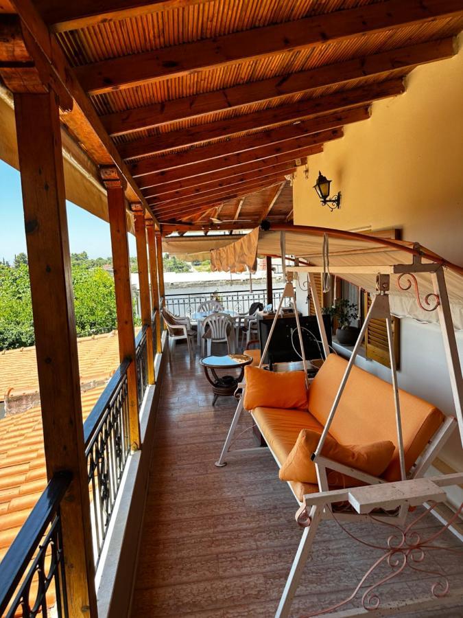 Privilege Suites Nea Kallikrateia ภายนอก รูปภาพ